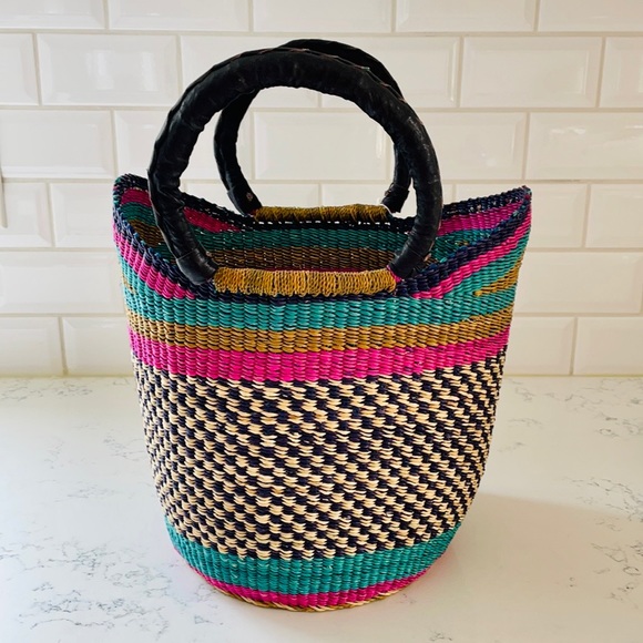 Handmade Woven Bag - Picture 7 of 14